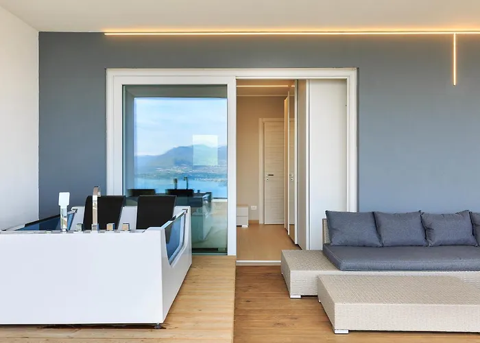 Skylake Penthouse By Impero House