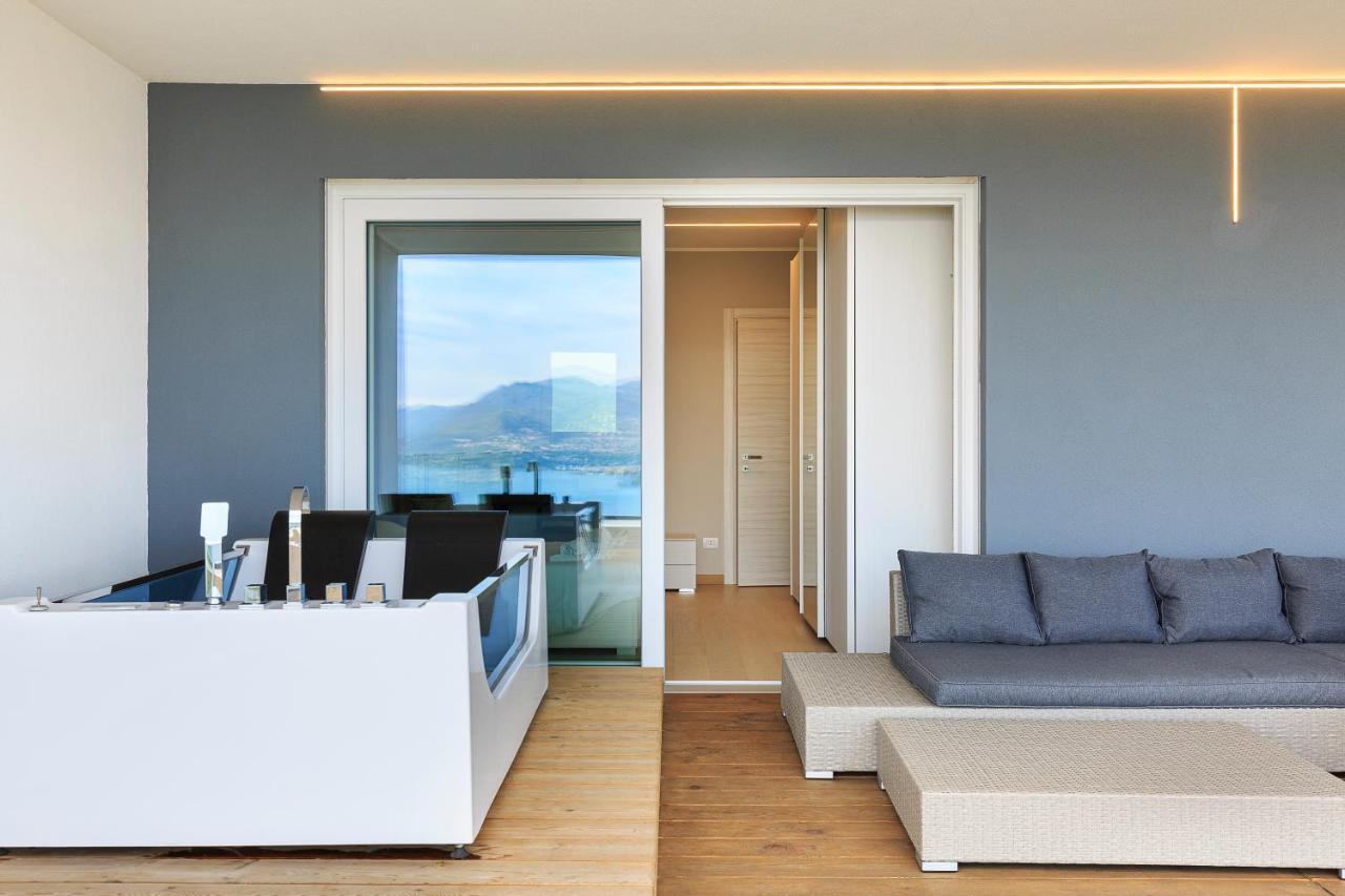 Skylake Penthouse By Impero House * Stresa