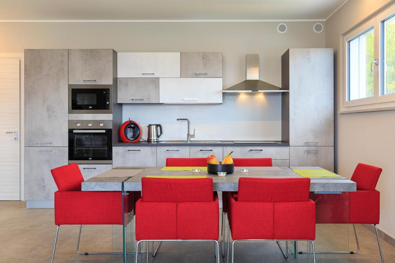 Apartment Skylake Penthouse By Impero House